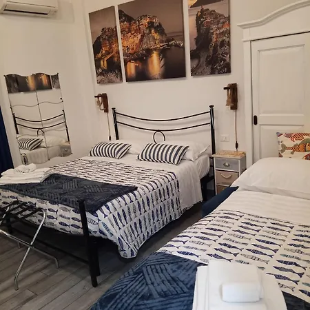 Penzion La Gemma Delle 5 Terre 3*