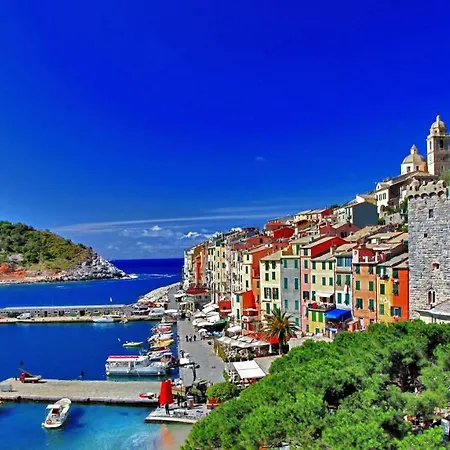 葛麻特莱5号公寓 3* 斯培西亚